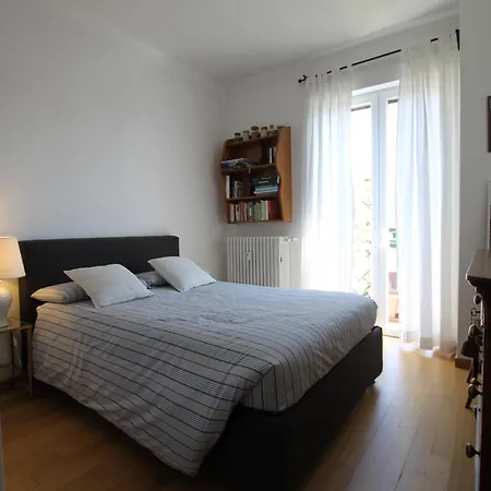 Apartment Caccialepori, Luminoso E Comodissimo Con Ac E Lift Mailand