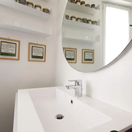 Appartement Caccialepori, Luminoso E Comodissimo Con Ac E Lift Milaan