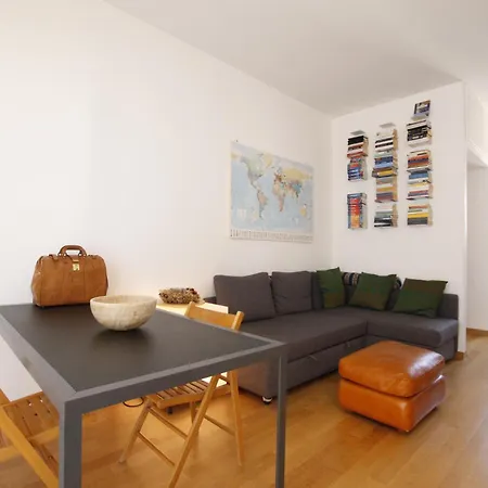 Caccialepori, Luminoso E Comodissimo Con Ac E Lift Milan