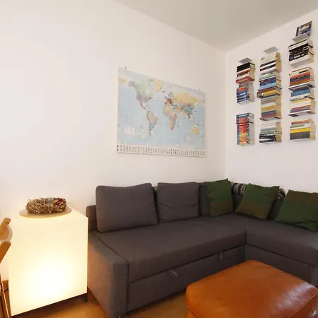 Caccialepori, Luminoso E Comodissimo Con Ac E Lift Appartement *