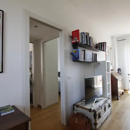 Lägenhet Caccialepori, Luminoso E Comodissimo Con Ac E Lift Milano